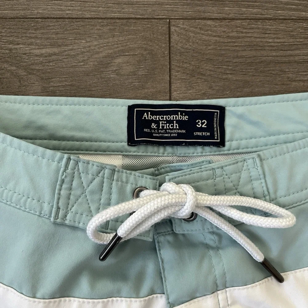 Abercrombie & Fitch Mens Sz 32 Lined Boardshorts Green White Blue